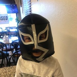 Meet your Posher, Omar